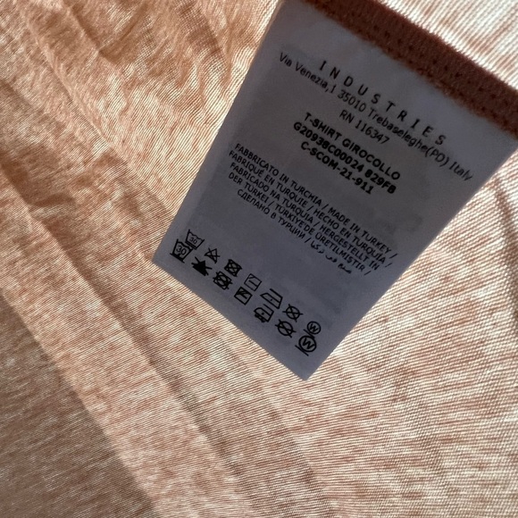 Moncler Metallic Logo Front Cotton T-Shirt - Picture 12 of 12